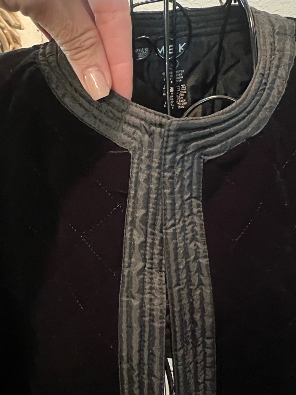 MSK Classic Quilted Black Velvet Jacket with Gray Trim - Picture 5 of 6